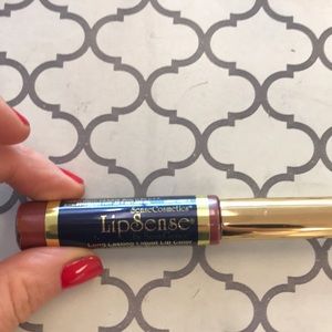 Lipsense